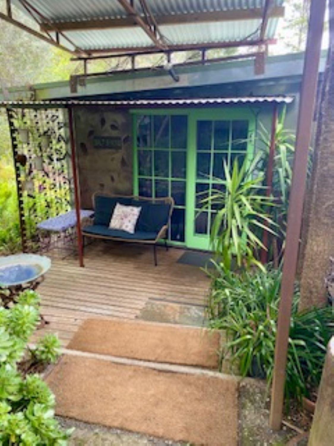 Sutton Spring Art Retreats Apartment Daylesford Room photo
