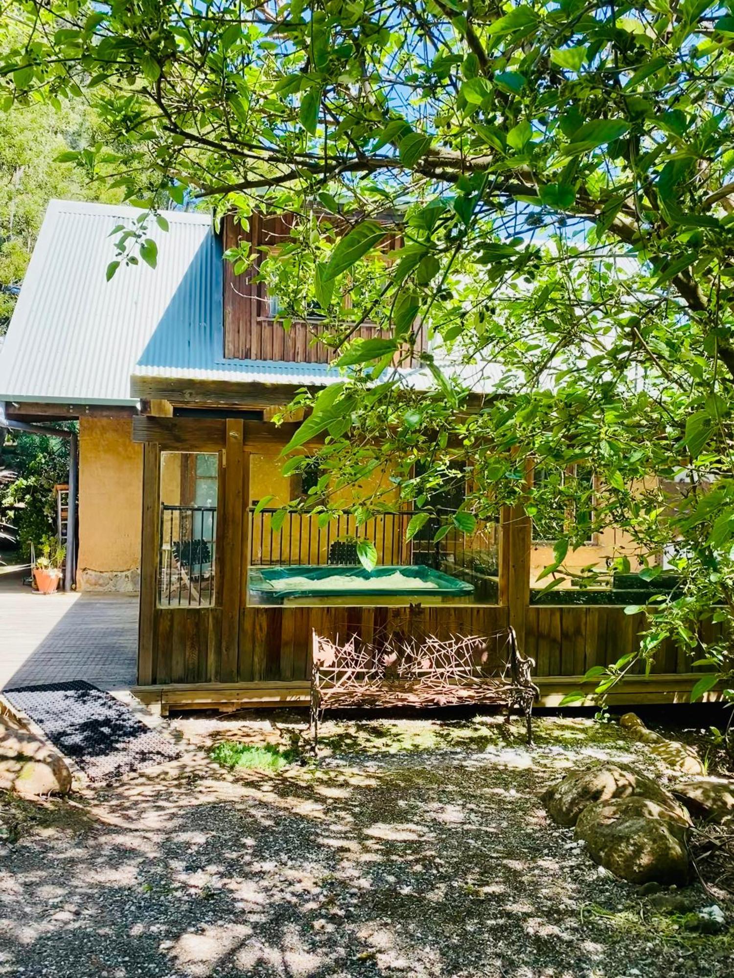 Sutton Spring Art Retreats Apartment Daylesford Exterior photo